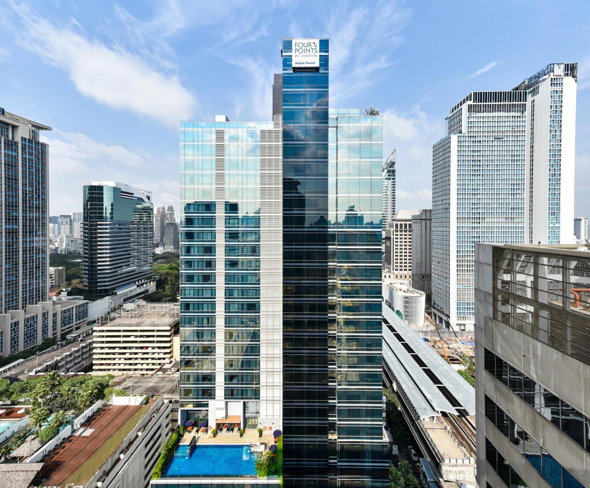 Four Points By Sheraton Bangkok Ploenchit - Formerly Novotel Bangkok Ploenchit מראה חיצוני תמונה