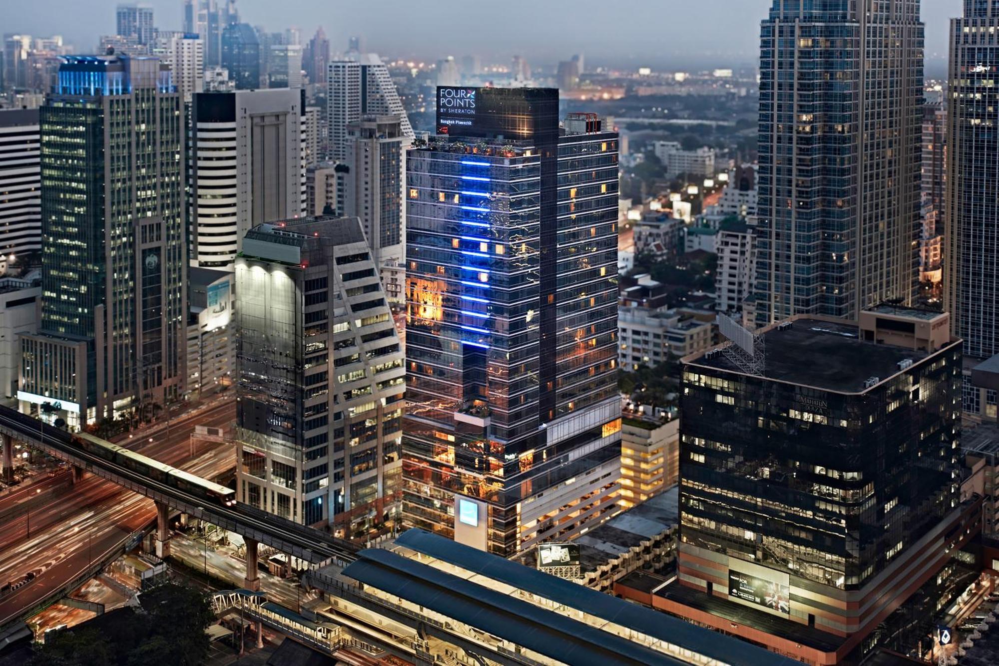 Four Points By Sheraton Bangkok Ploenchit - Formerly Novotel Bangkok Ploenchit מראה חיצוני תמונה